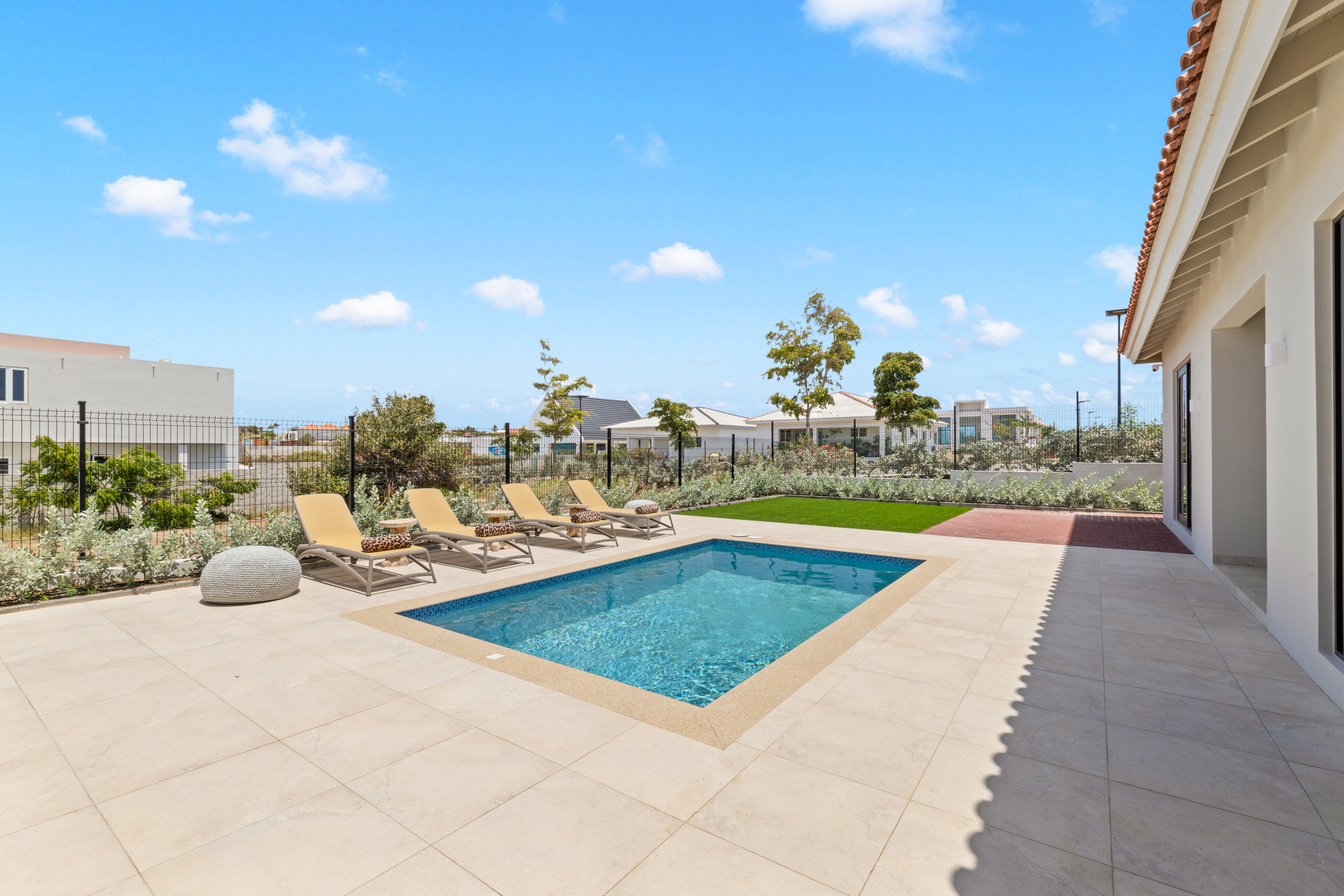 Aurélia Villa Pool